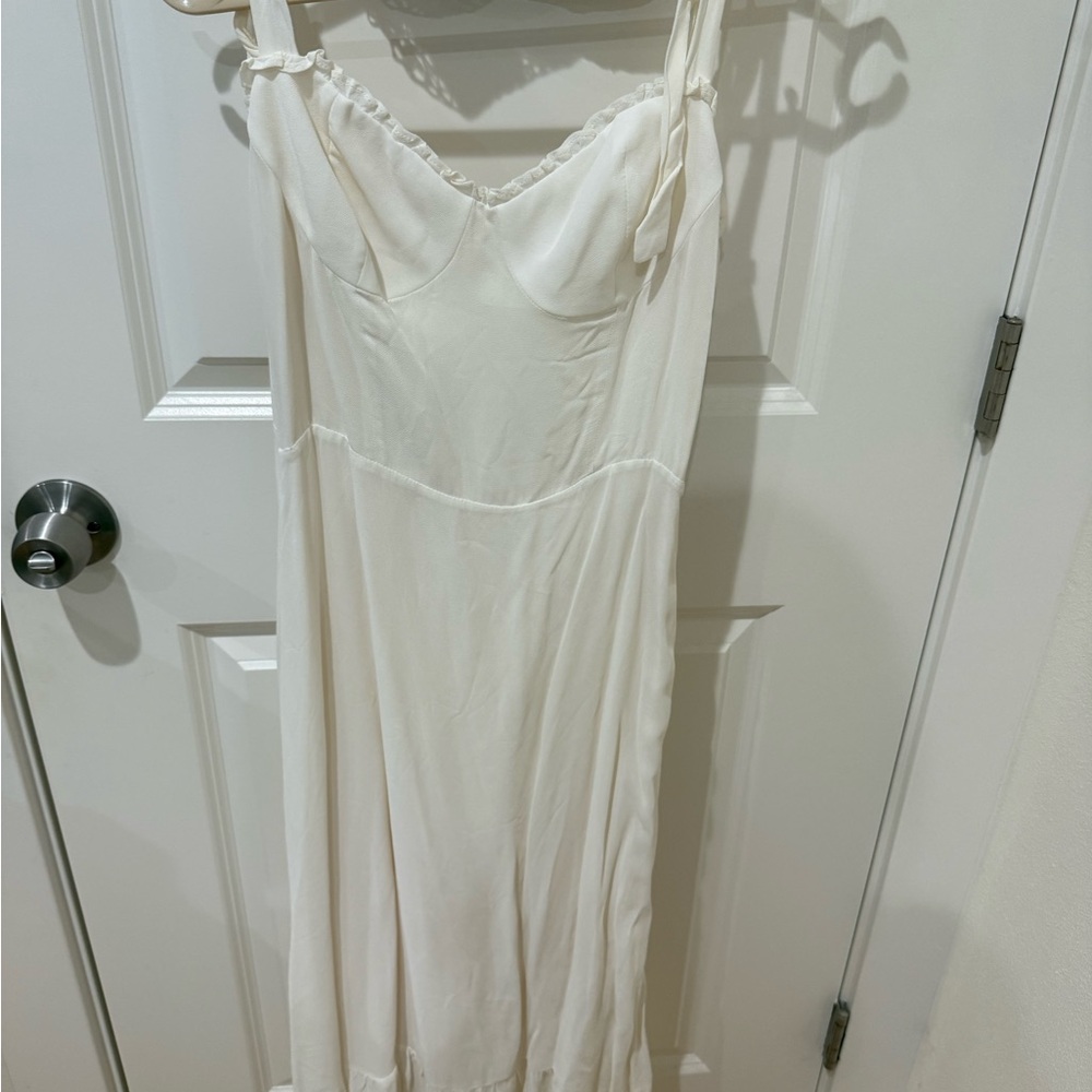 Reformation Nikita dress in ivory NWT - Picture 5 of 7
